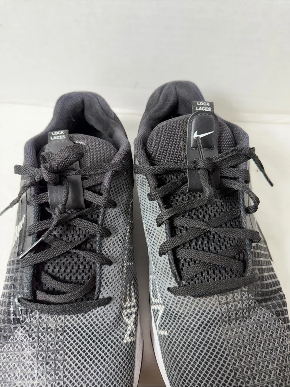 Nike Metcon 8 Men's Training Shoes Black Dark Smoke Grey White size 10.5